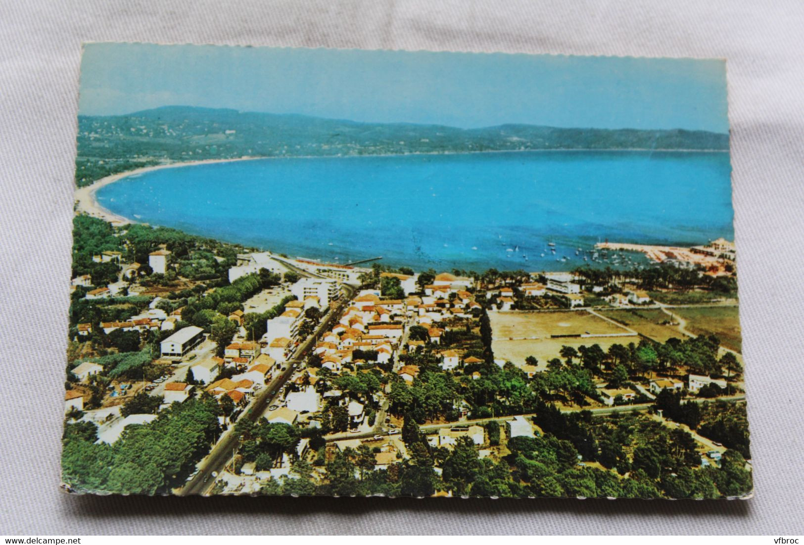 Cpm 1971, Cavalaire sur mer et la baie, Var 83