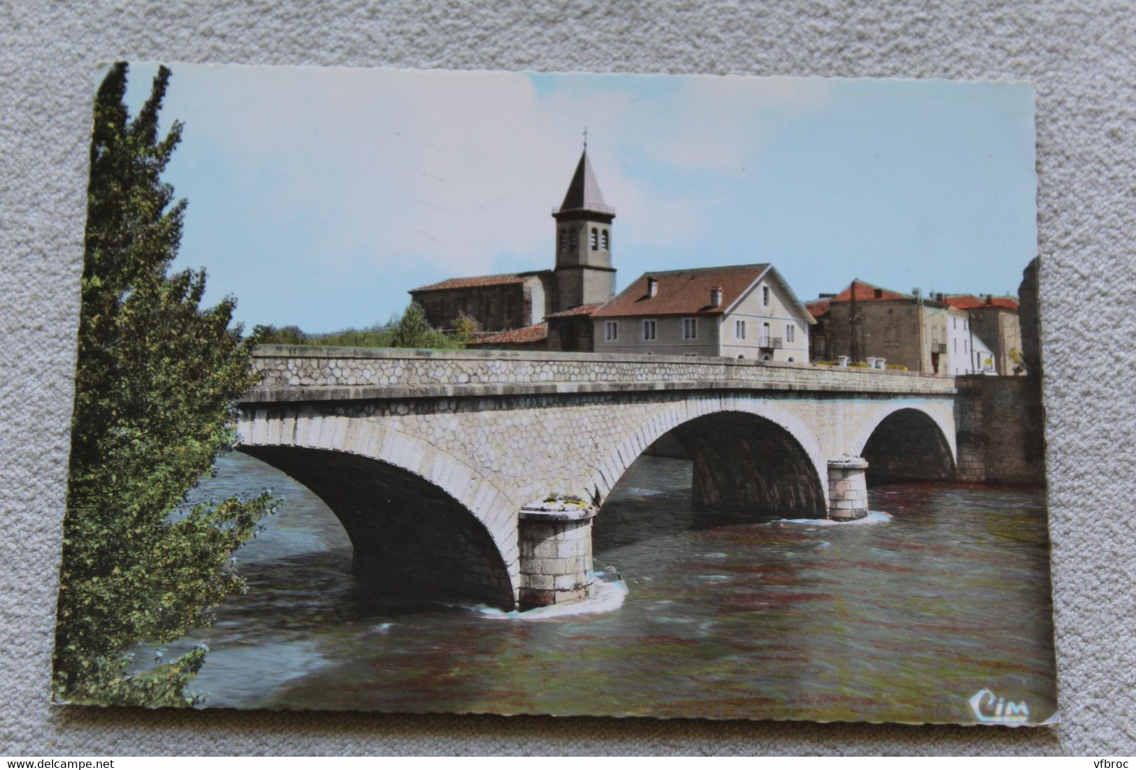 Cpm 1972, Varilhes, le pont et l'église, Ariège 09