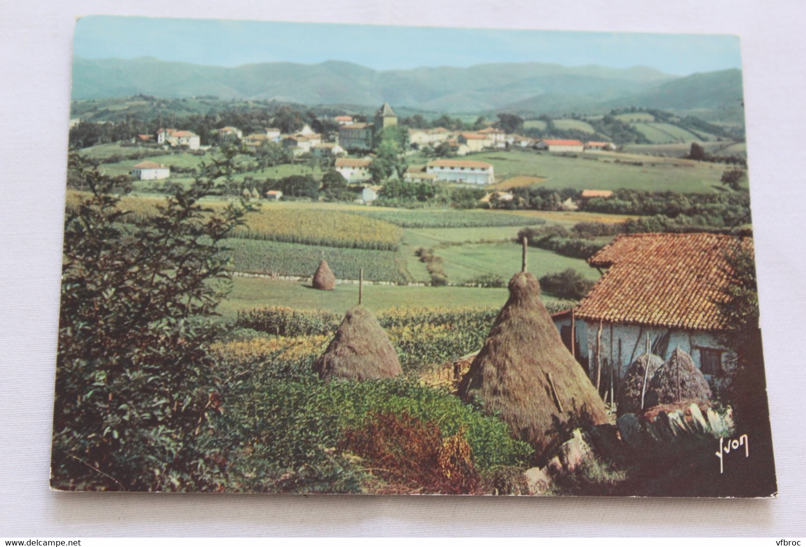 Cpm 1973, Sare, joli village Basque, Pyrénées atlantiques 64