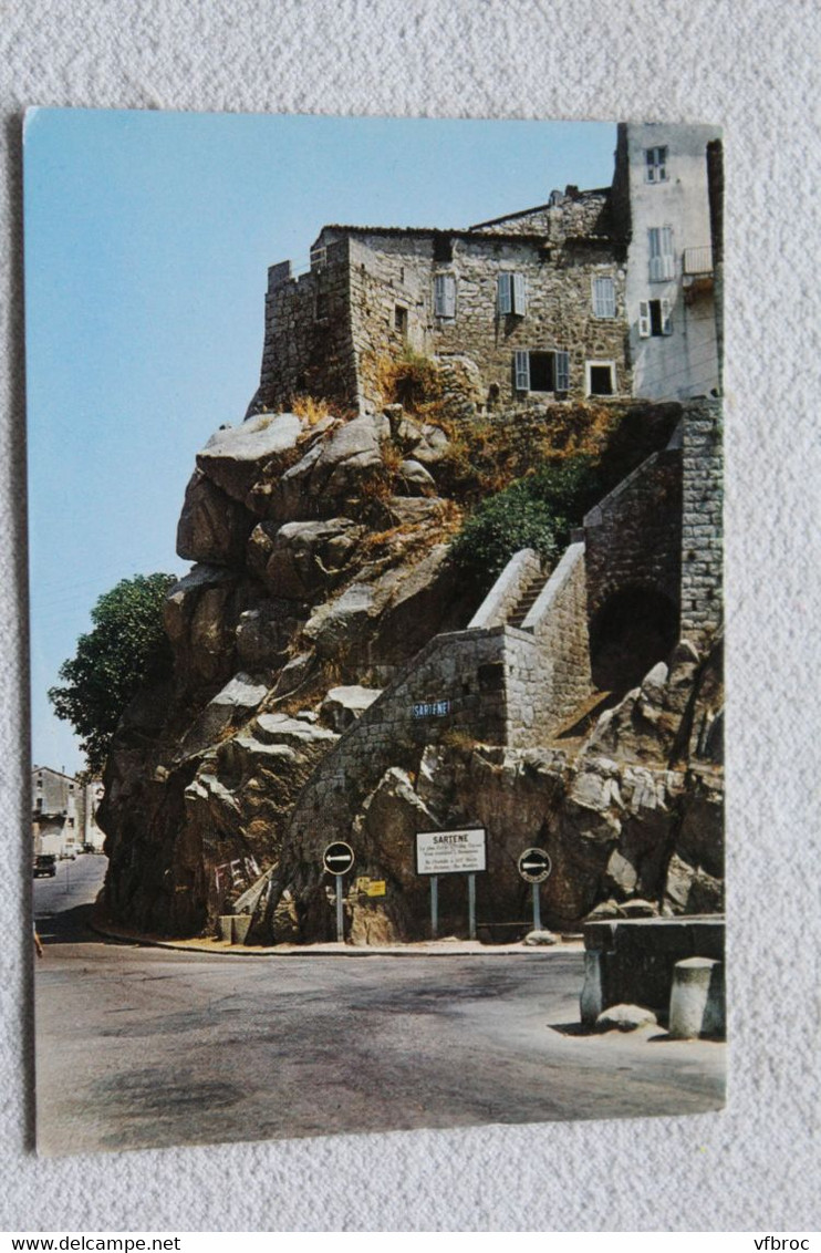 Cpm 1975, Sartene, l'entrée de la ville, Corse 20