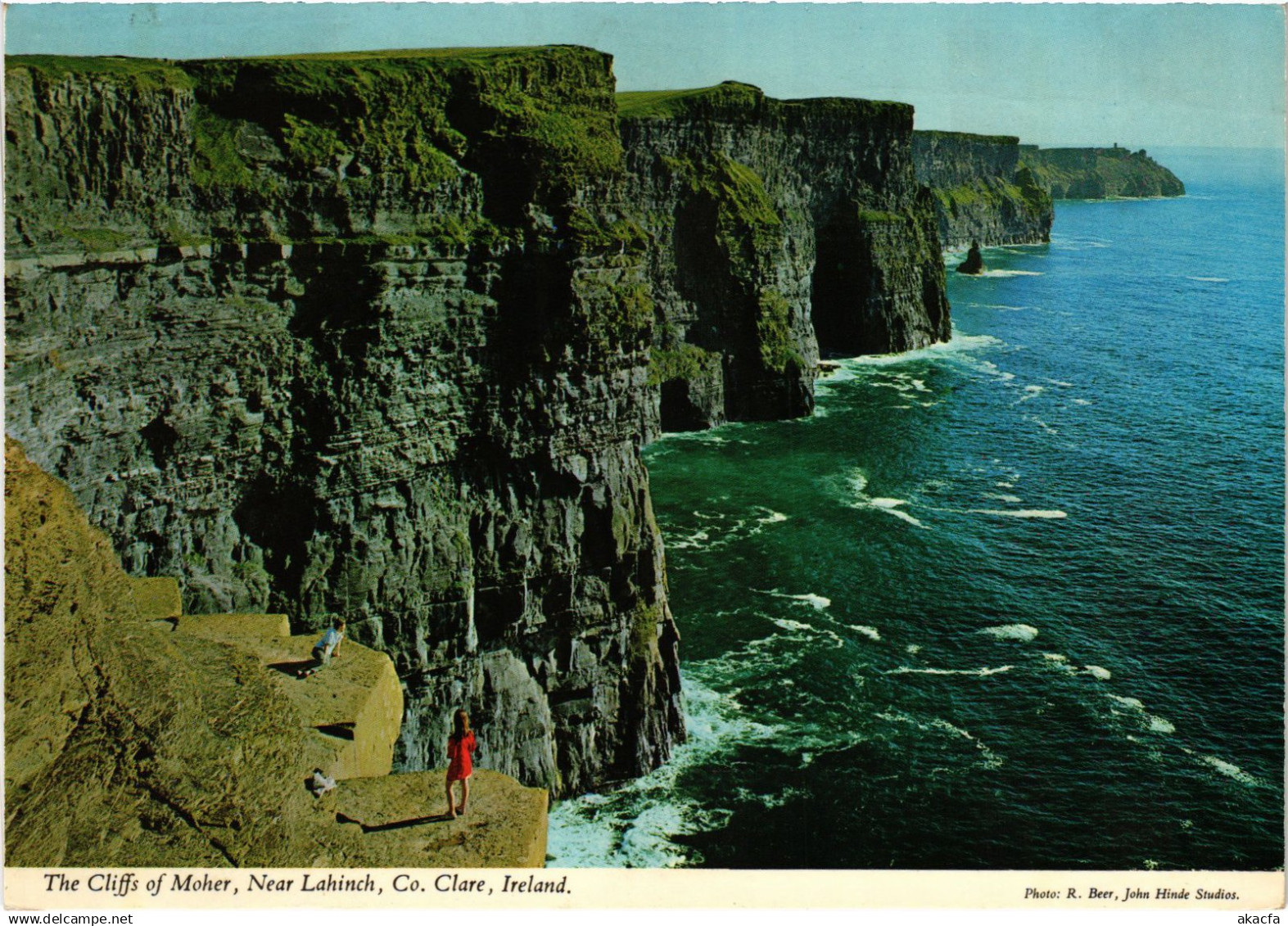 CPM AK Clare Cliffs of Moher IRELAND (1440603)