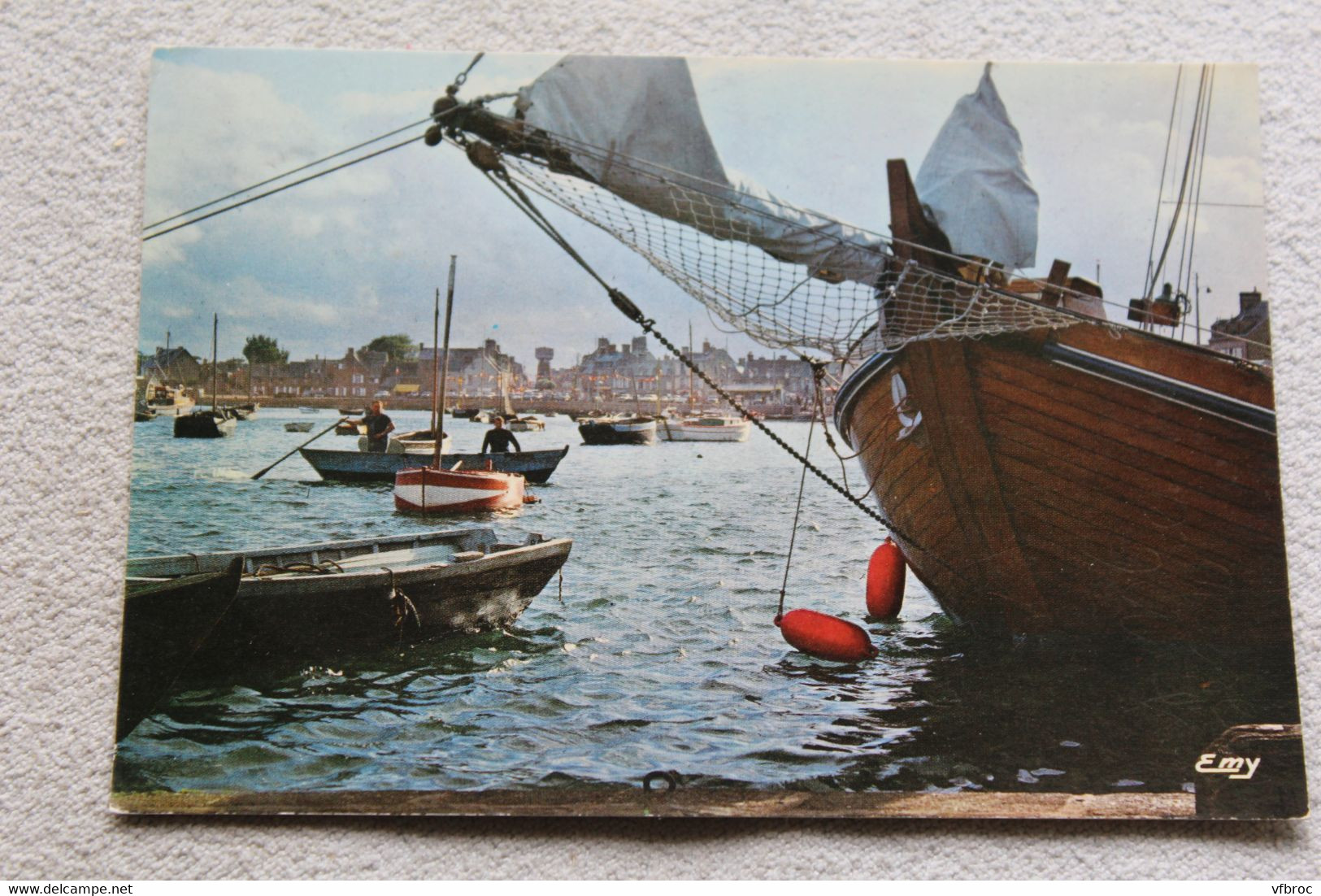 Cpm, Barfleur, contre jour sur le port, Manche 50