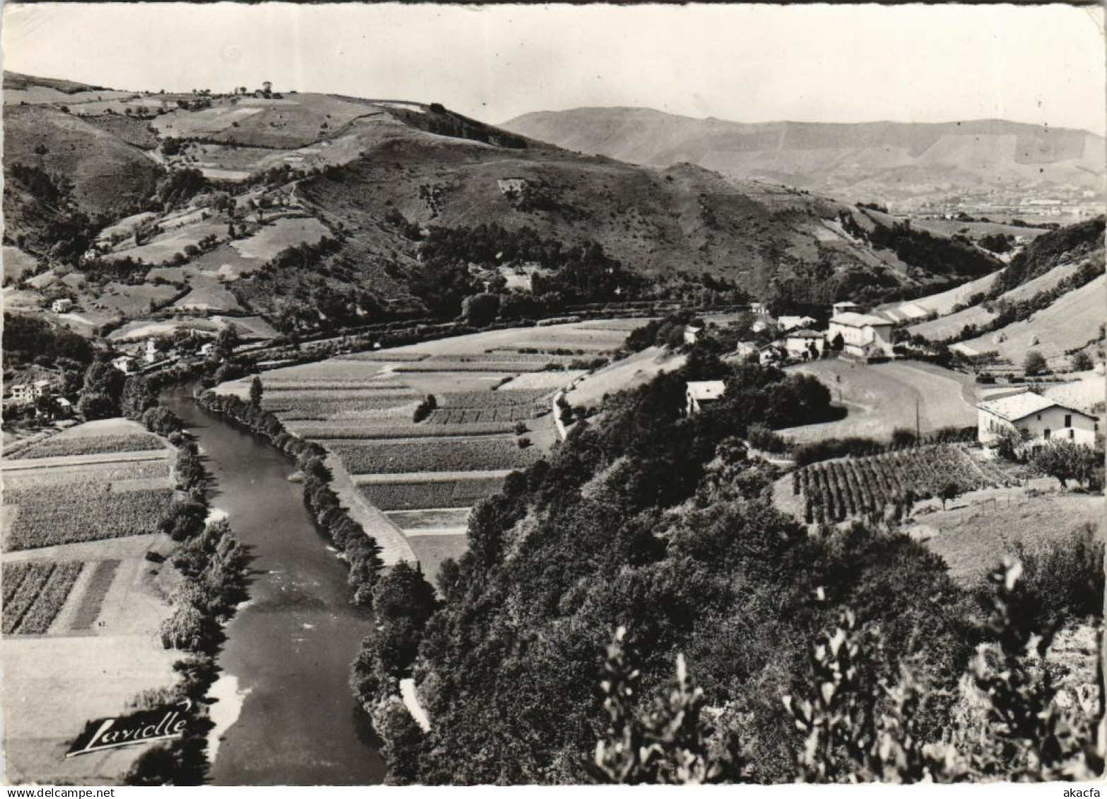 CPM BIRIATOU Vue Panoramique - La Bidassoa (1168197)