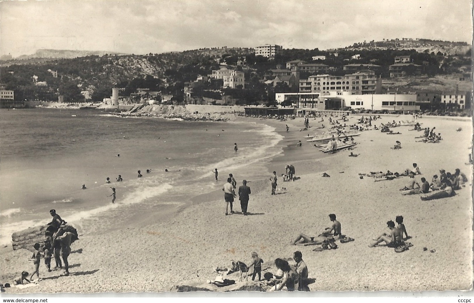 CPM Cassis Plage du Grand Large