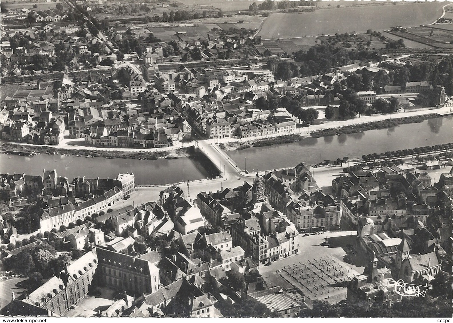 CPM Chateau-Thierry vue aérienne