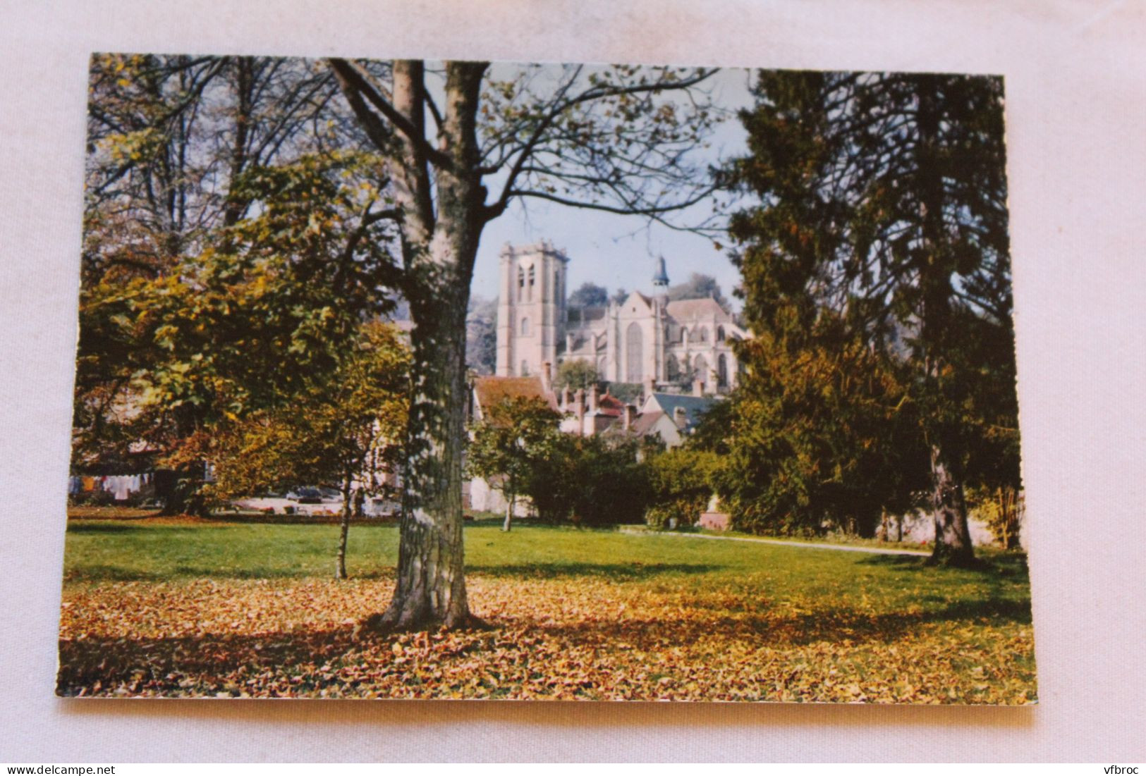 Cpm, Chaumont en Vexin, église saint Jean Baptiste, Oise 60