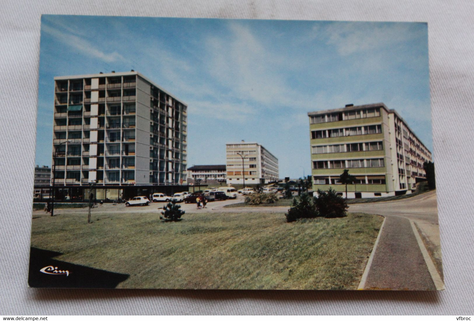 Cpm, Corbeil Essonnes, cité de l'Ermitage, Essonne 91