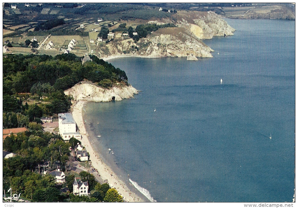 CPM Crozon Morgat Les falaises vers les petites et les grandes grottes