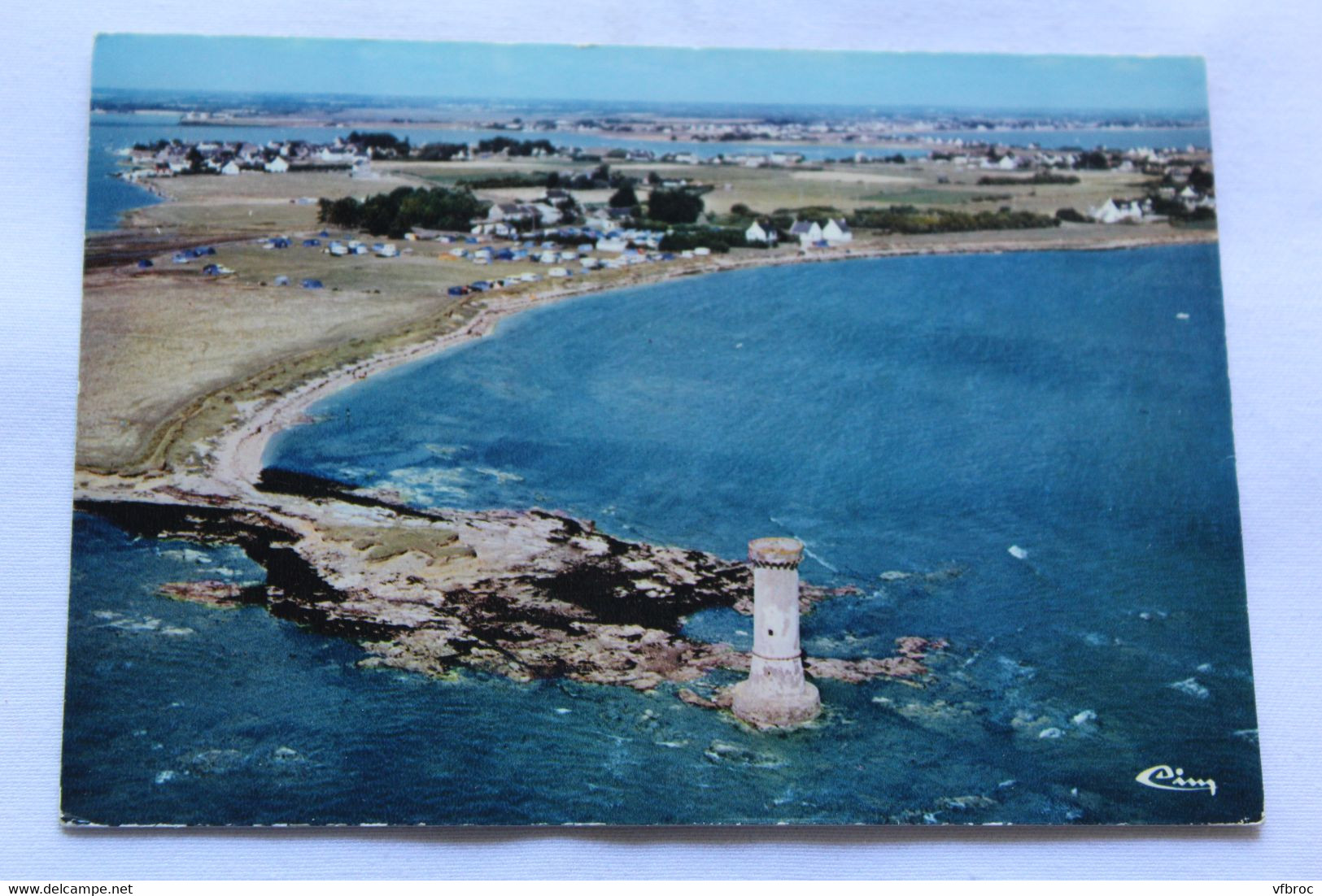 Cpm, Damgan Pénerf, vue générale aérienne et la tour des Anglais, Morbihan 56