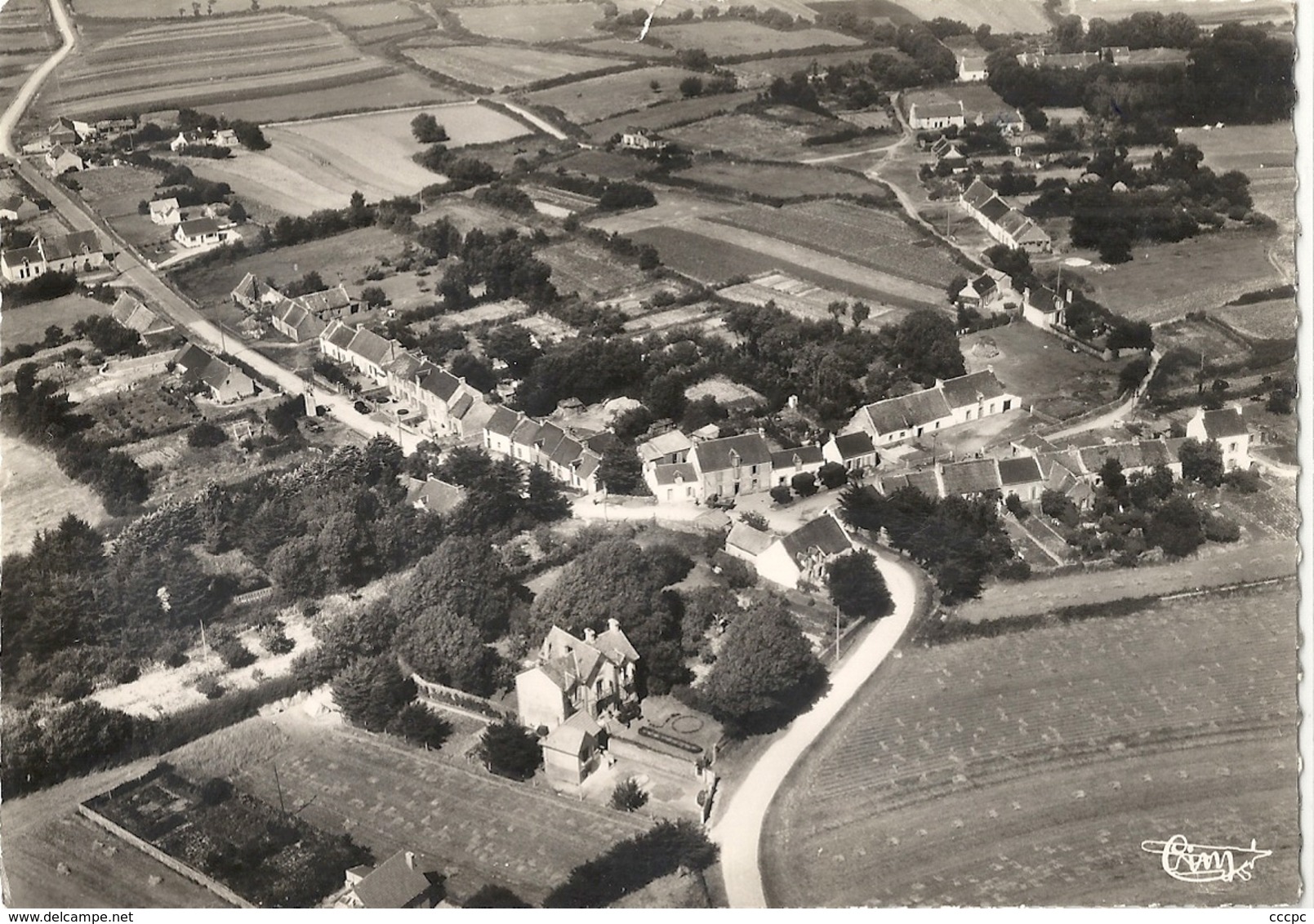 CPM Damgan  vue Aérienne Bourg de Kervoyal