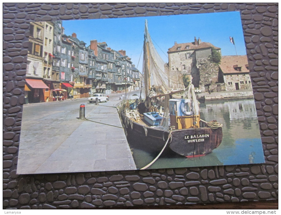 CPM de Honfleur commune portuaire normande (département Calvados) située sur la rive sud de l'estuaire de la Seine,