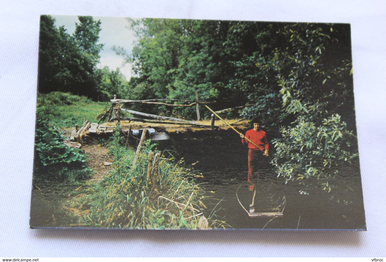 Cpm, Doix, le pont de la Loyauté, Vendée 85