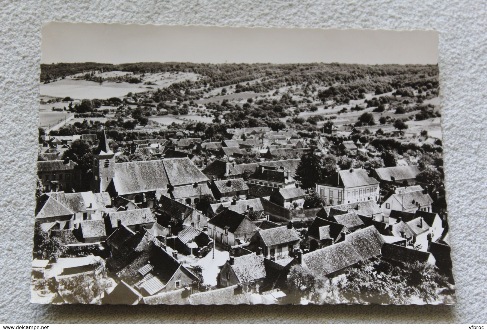 Cpm, en avion au dessus de Veron, Yonne 89