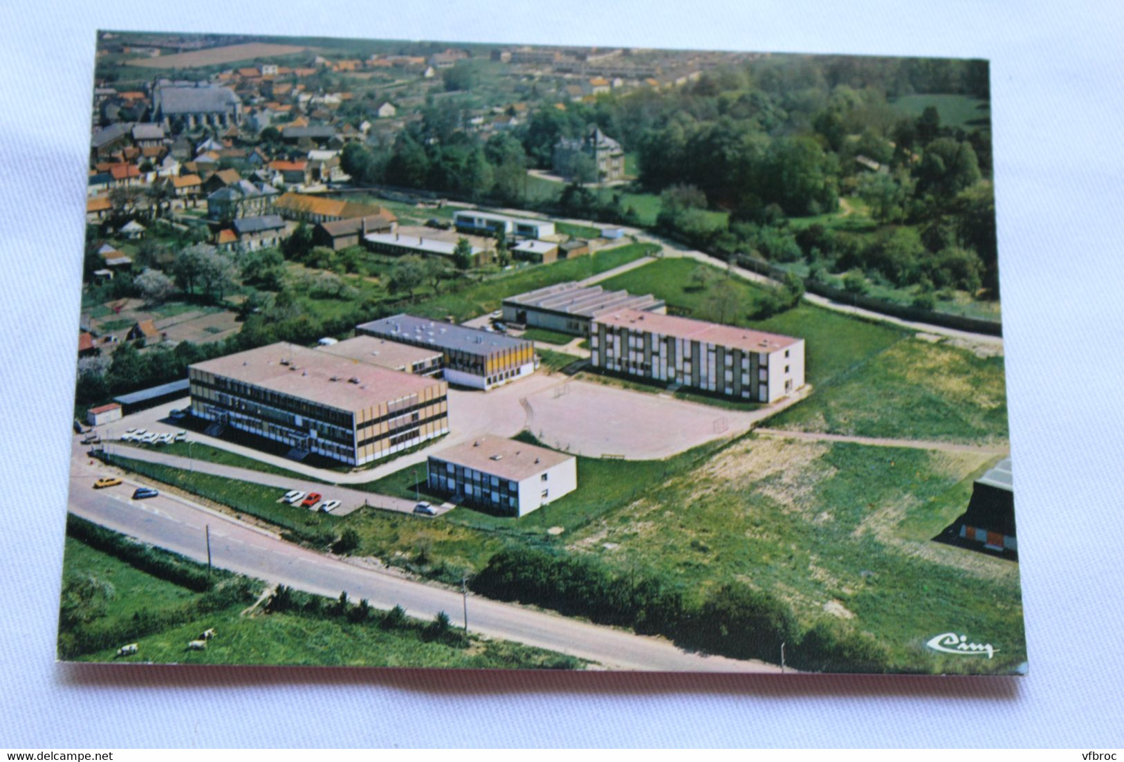 Cpm, Flixecourt, le C E S, vue aérienne, Somme 80