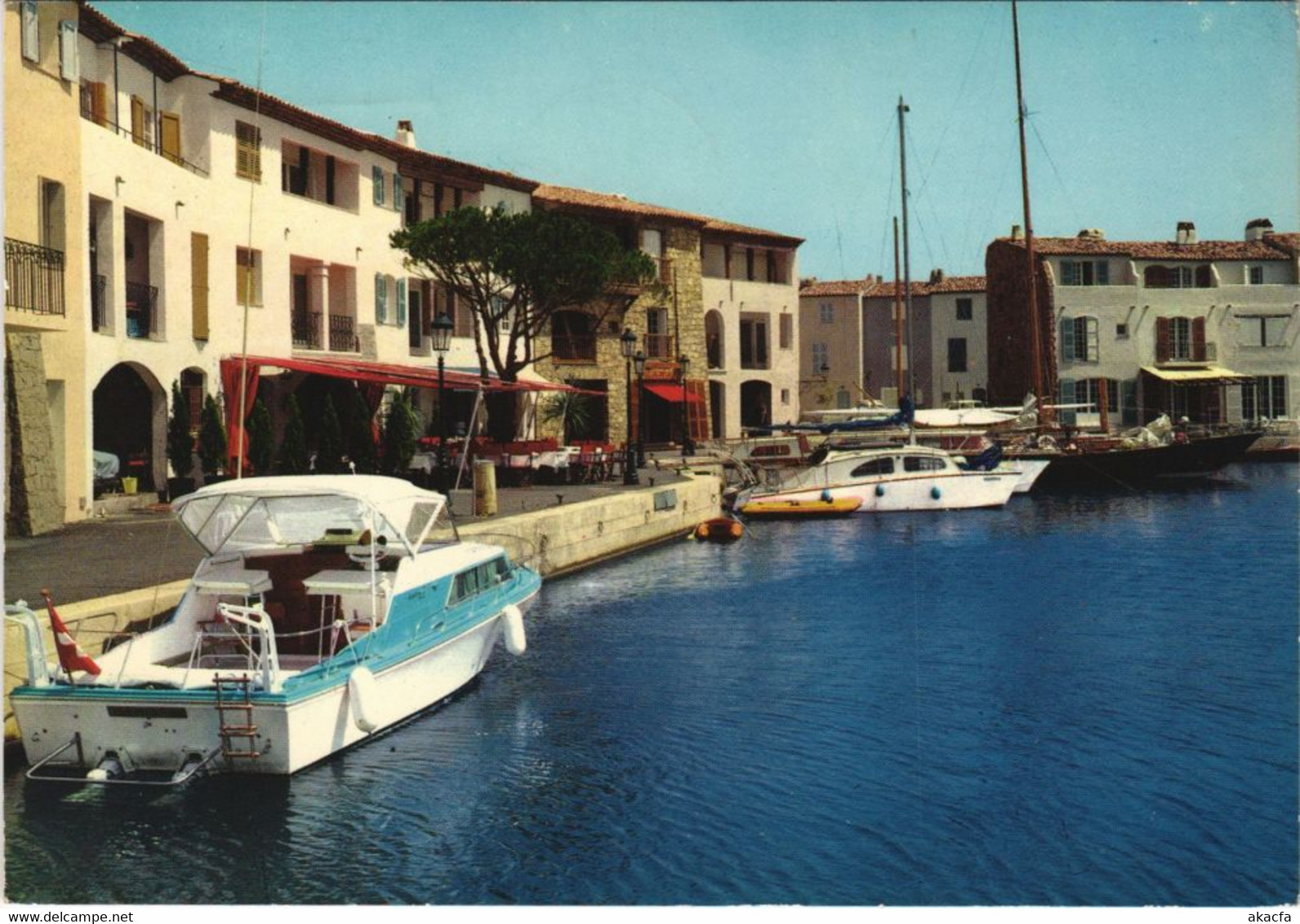 CPM GRIMAUD PORT-GRIMAUD - Canal Scene with Boats (1116344)