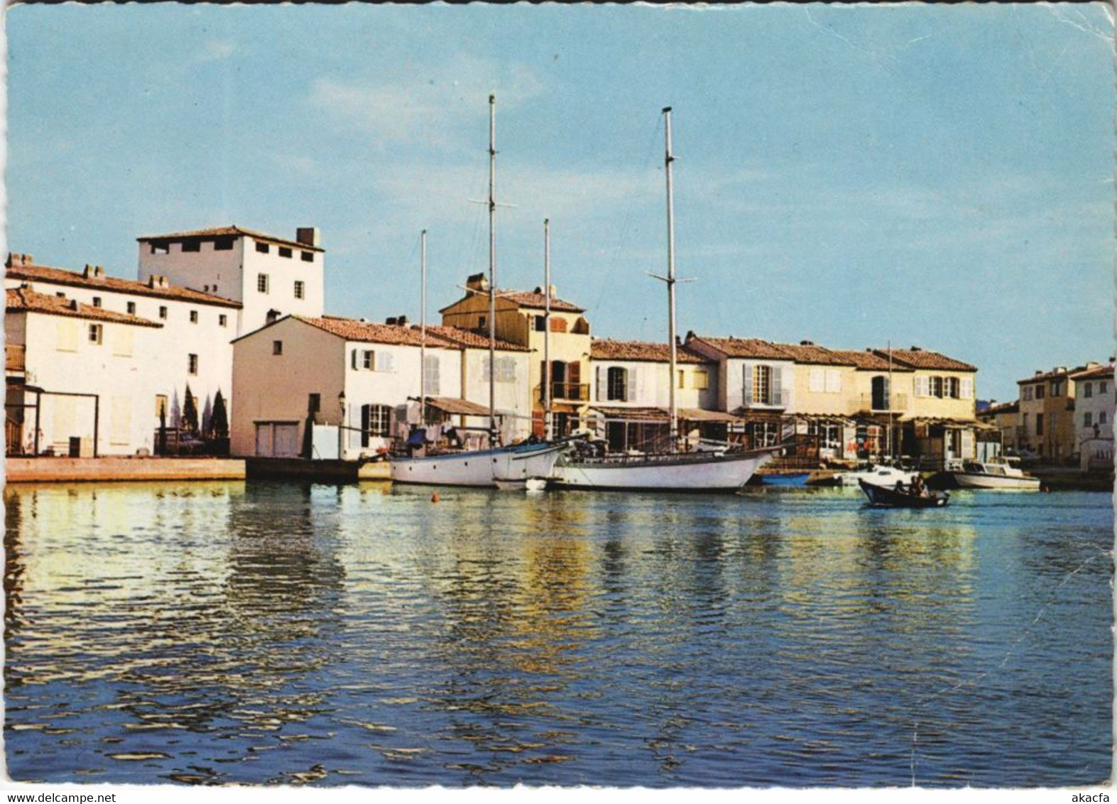 CPM GRIMAUD PORT-GRIMAUD - Le Canal de l'Est (1116840)