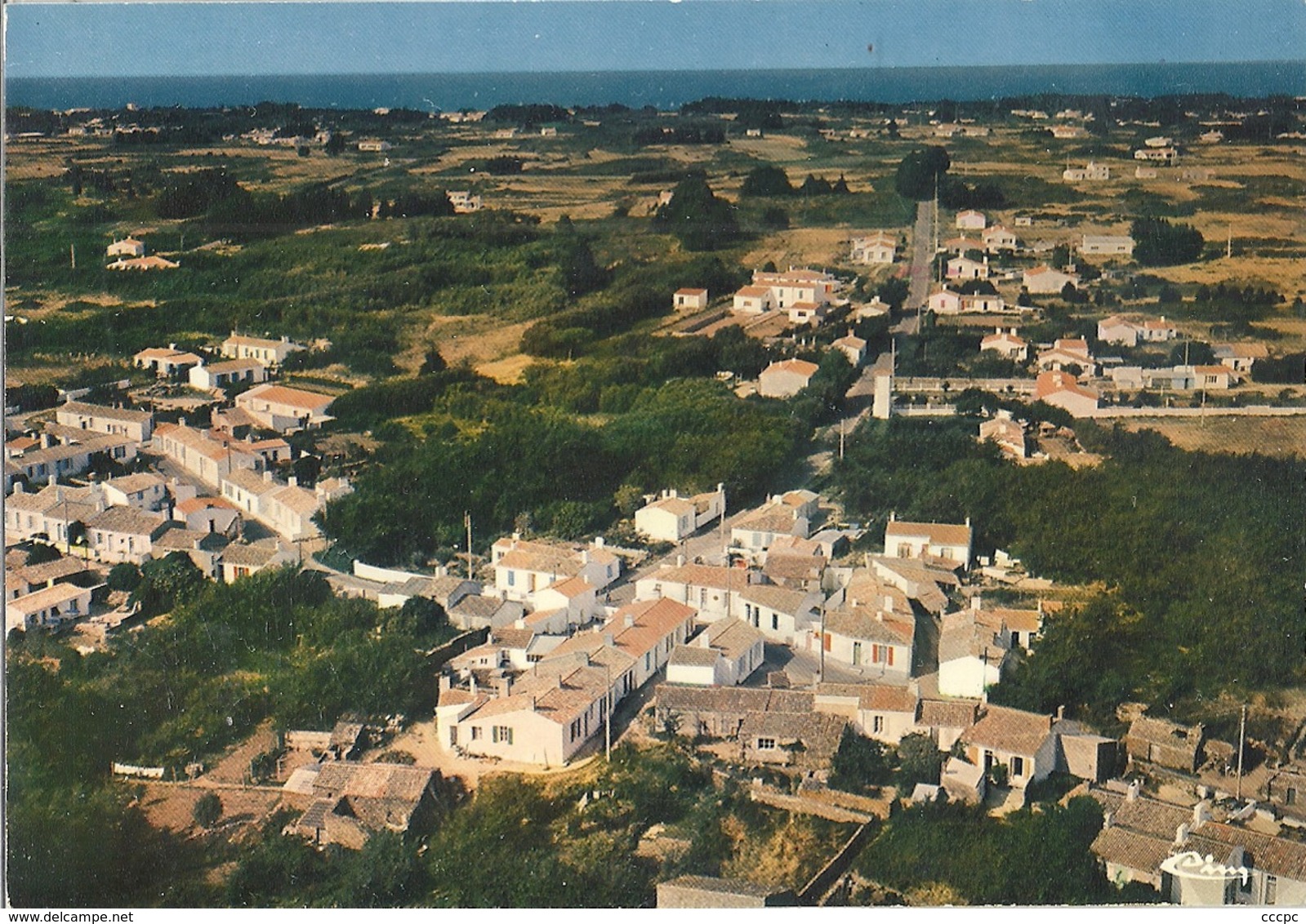 CPM Ile d'Yeu Le bourg de St-Sauveur