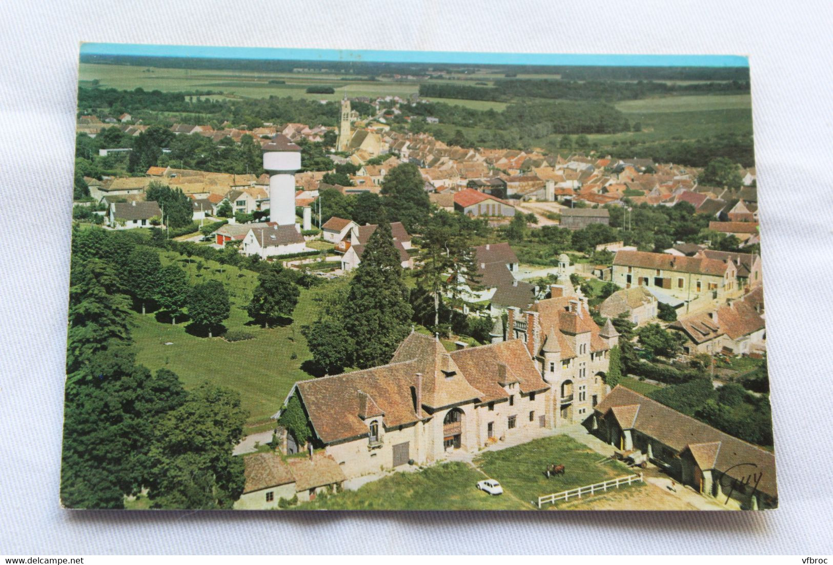 Cpm, le Chatelet en Brie, le château des Dames, Seine et Marne 77