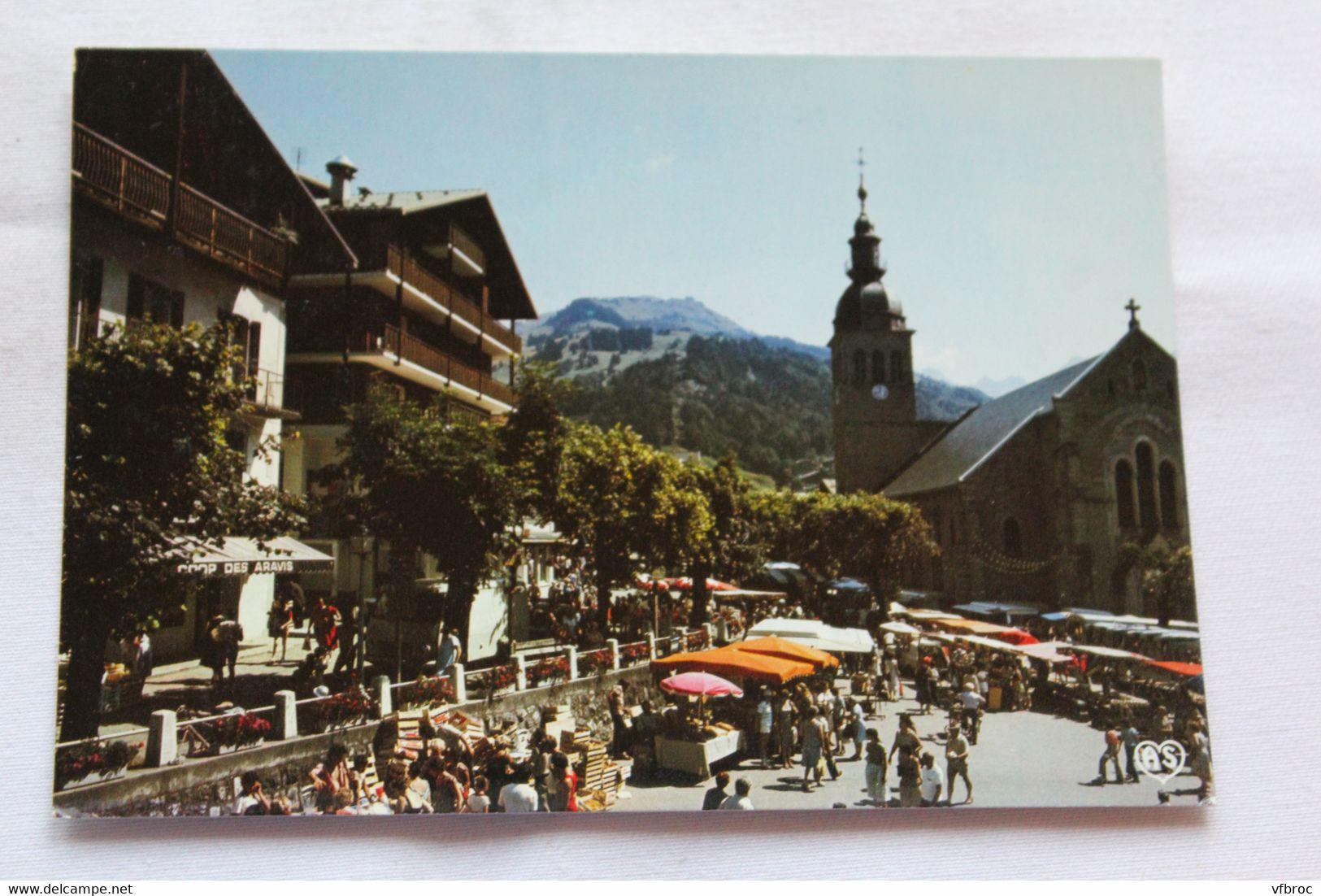 Cpm, le Grand Bornand, ambiance du marché, Haute Savoie 74