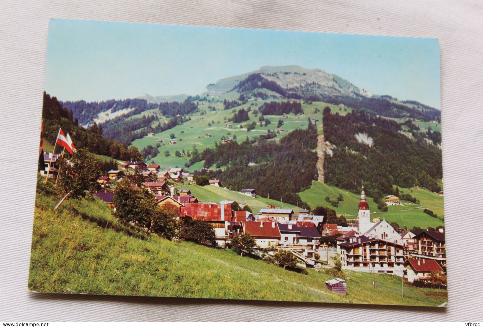 Cpm, le Grand Bornand, vue générale et le Lachat de Châtillon, Haute Savoie 74