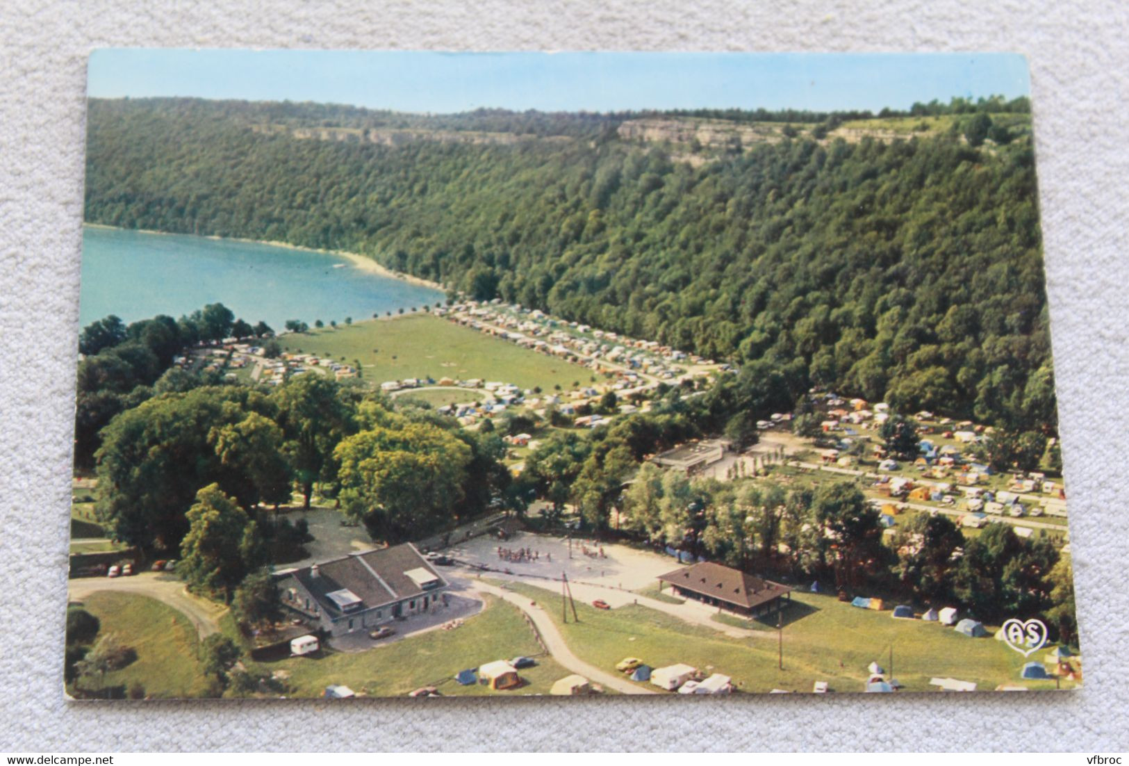 Cpm, le lac et le domaine de Chalain depuis le belvédère de Fontenu, Jura 39