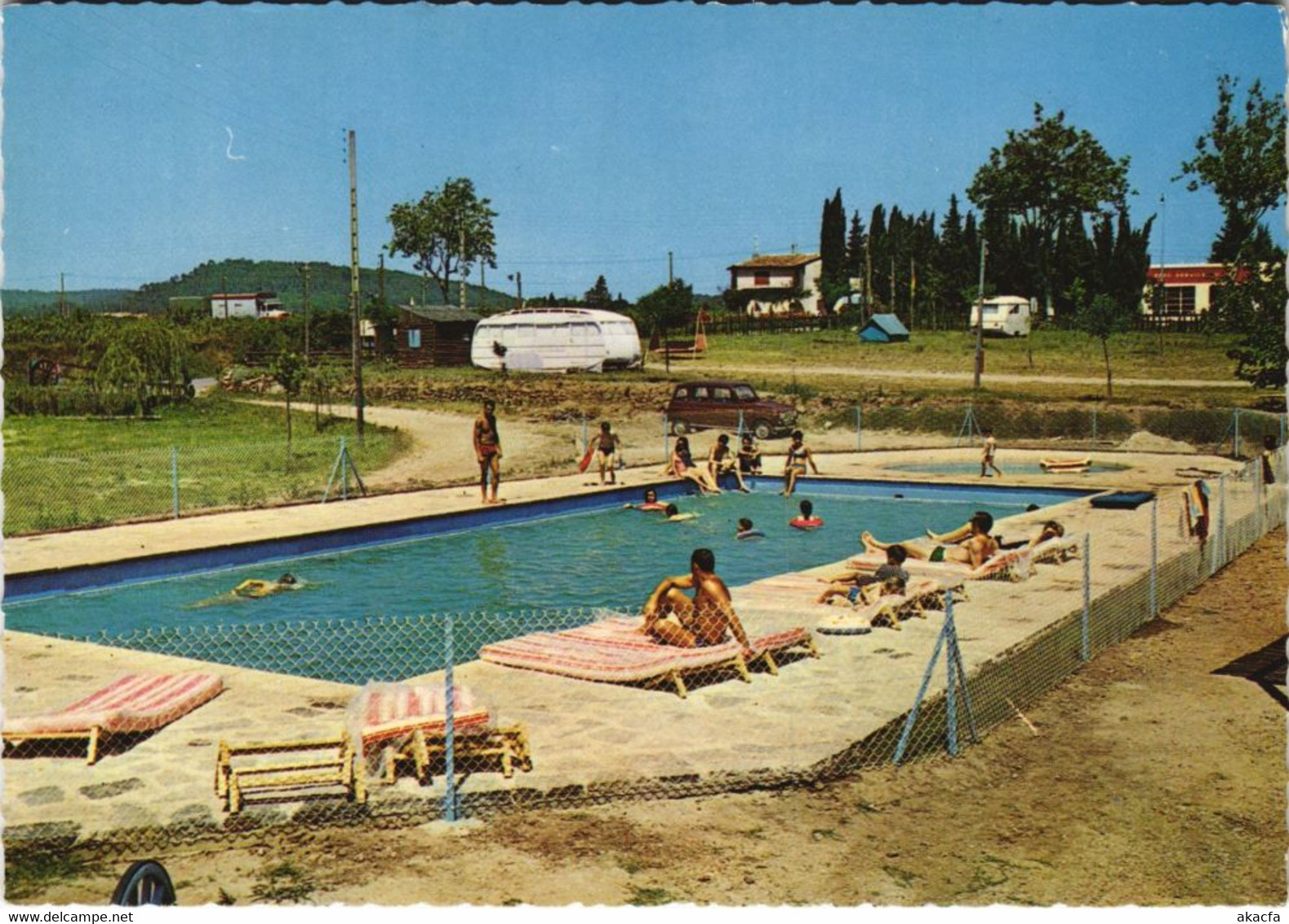 CPM LE MUY La Piscine du Camping Selling (1114083)