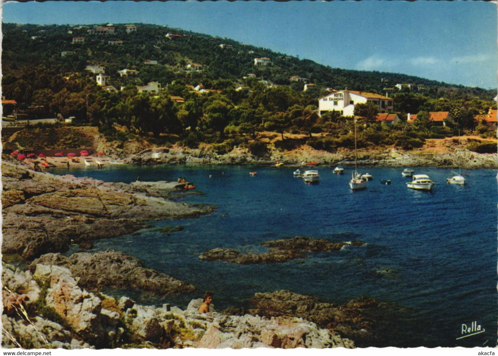 CPM LES ISSAMBRES La Calanque des Issambres - Une des Plages (1113798)