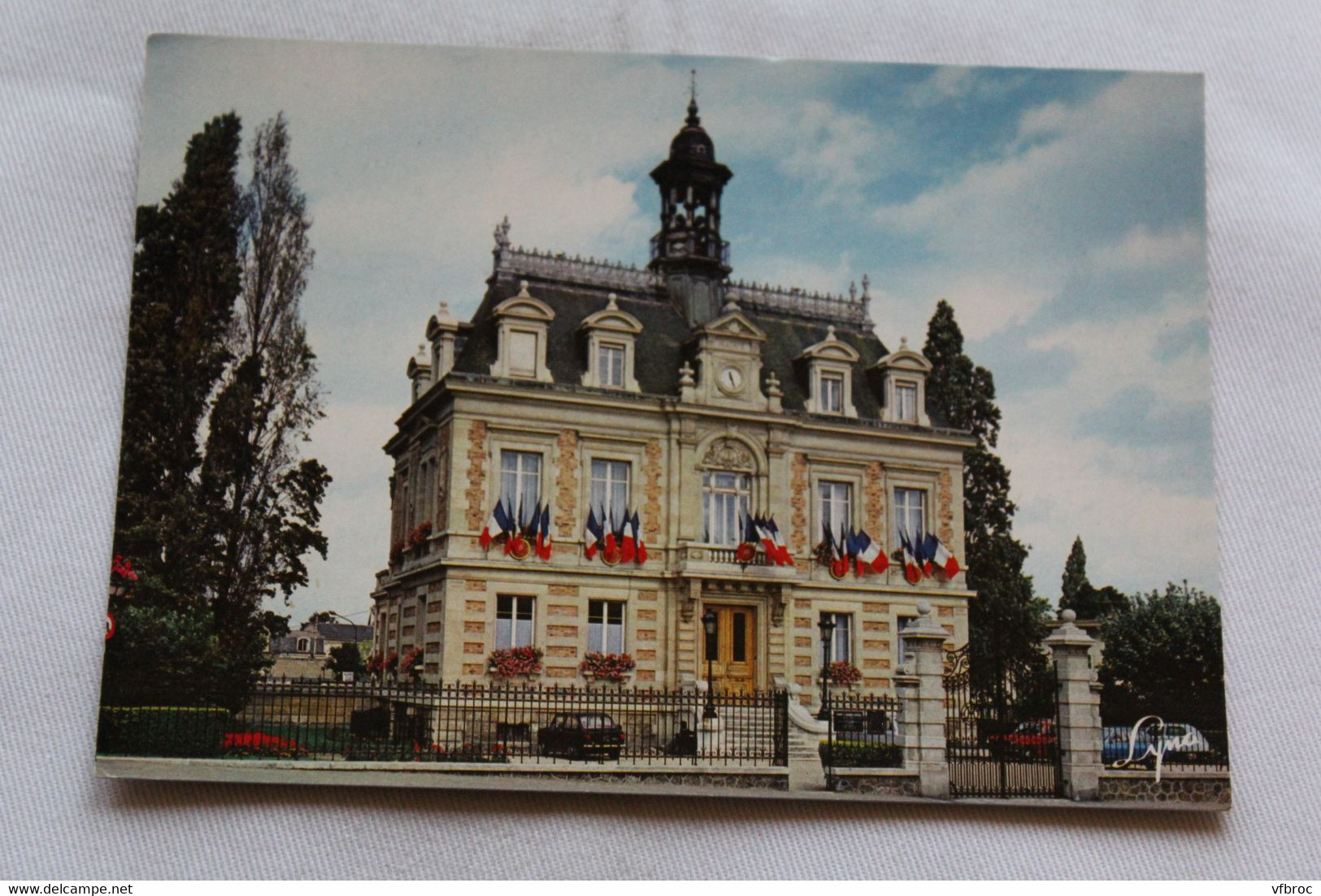 Cpm, Maisons Laffitte, la mairie, Yvelines 78