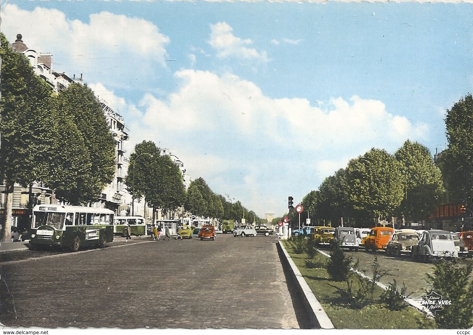 CPM Neuilly-sur-Seine avenue de Neuilly