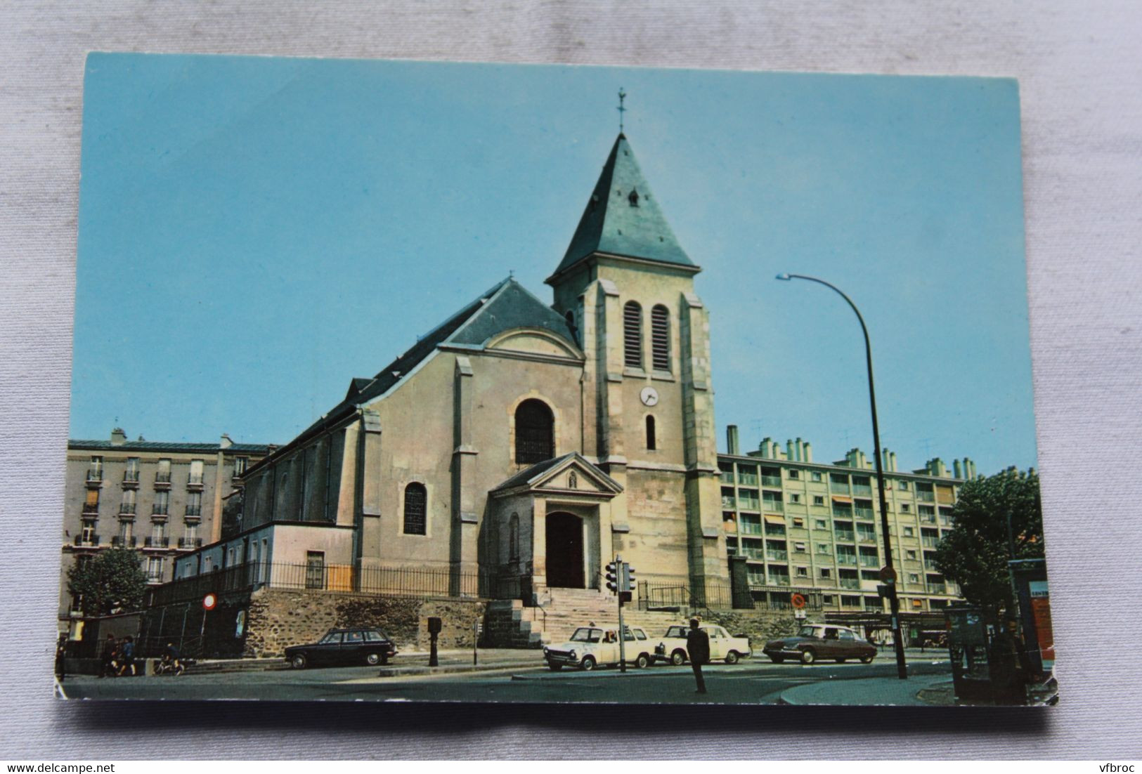 Cpm, Pantin, l'église, Seine saint Denis 93