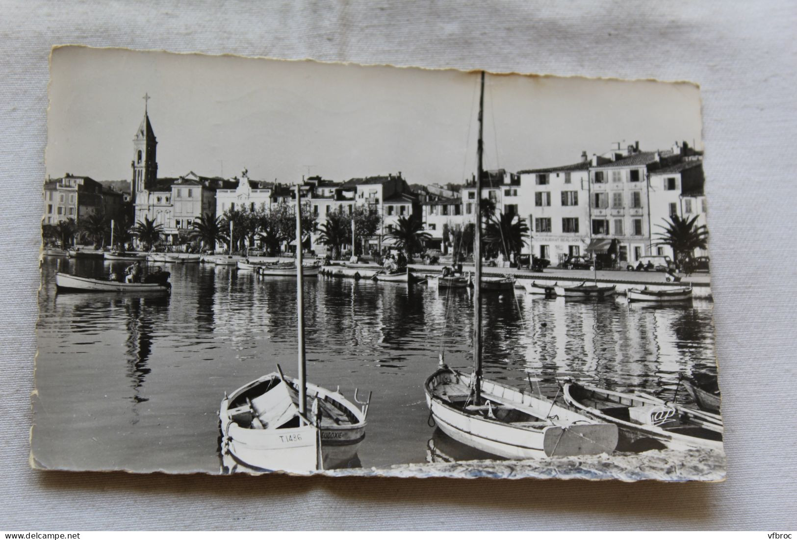 Cpsm 1959, Sanary sur mer, le port et les quais, Var 83