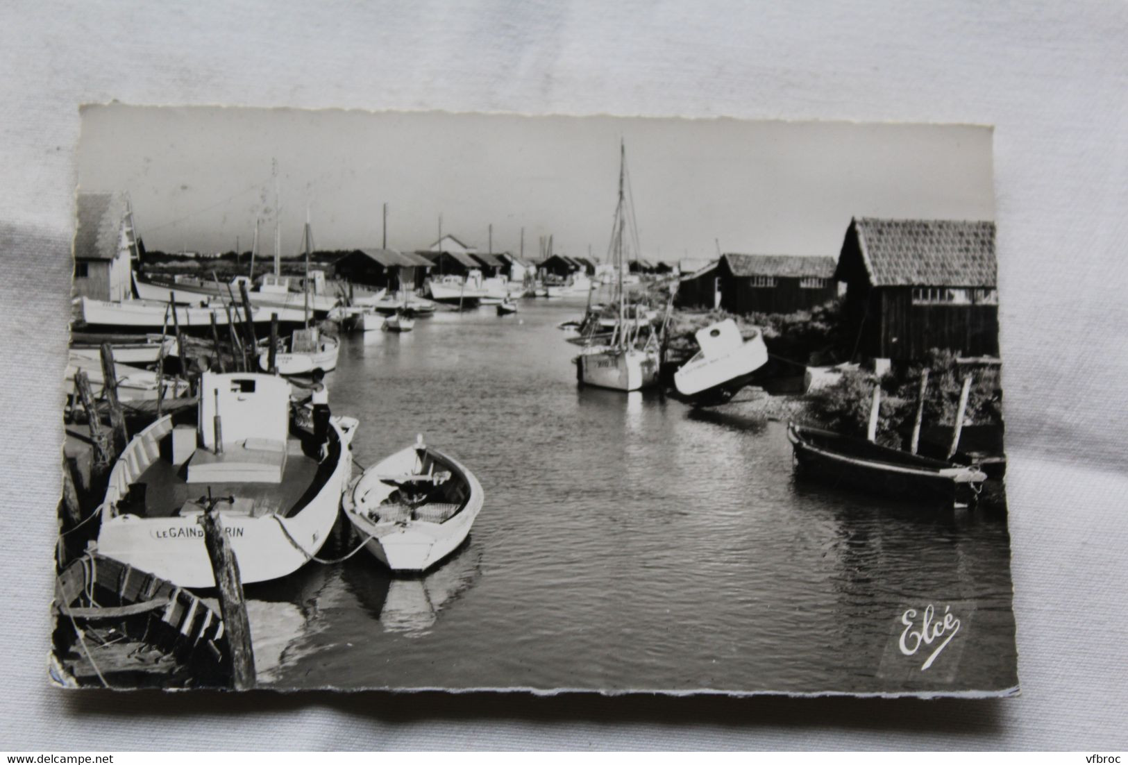 Cpsm 1961, ile d'Oléron, un port typique dans l'ile, Charente maritime 17