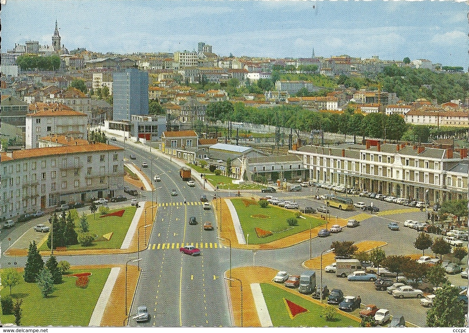 CPSM Angoulème La Gare