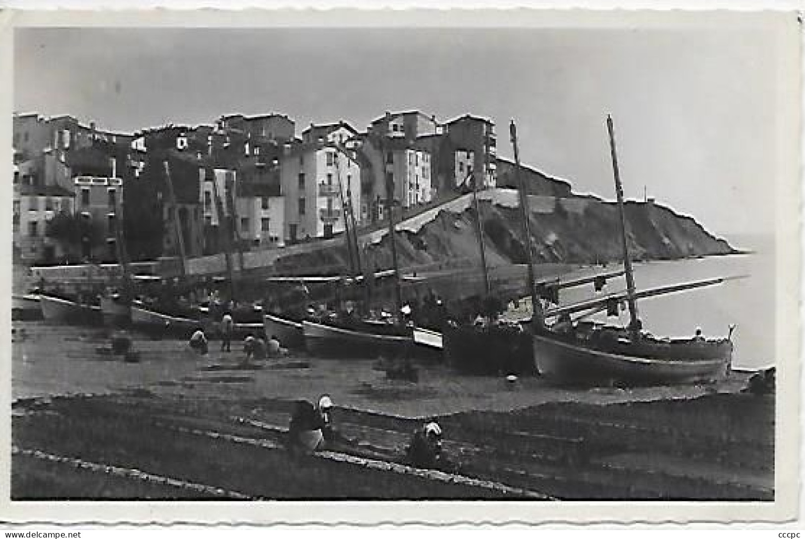 CPSM Banyuls-sur-Mer Les Remailleuses