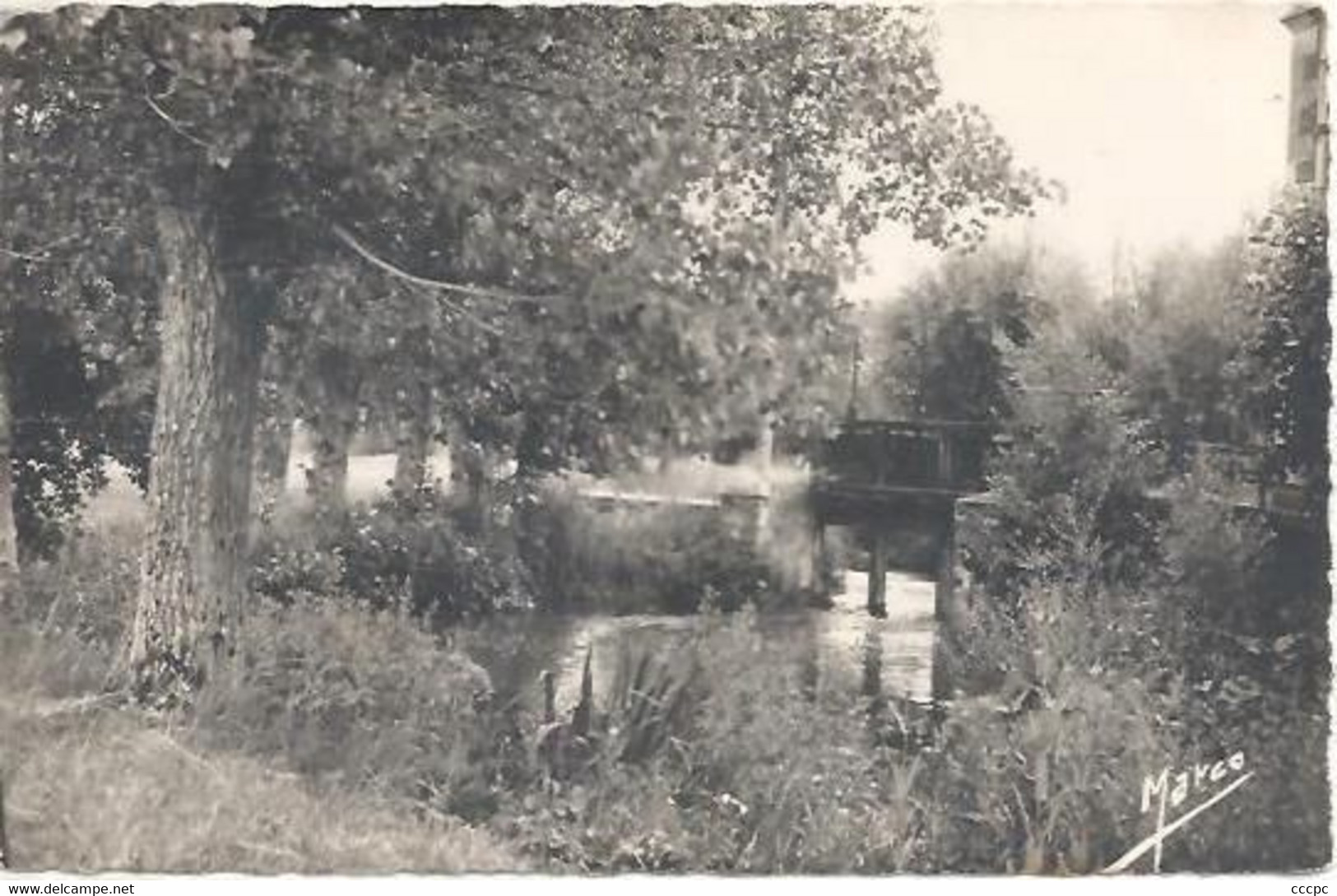 CPSM Bazoches-sur-Hoesne Les Vannes du Moulin de Cremel