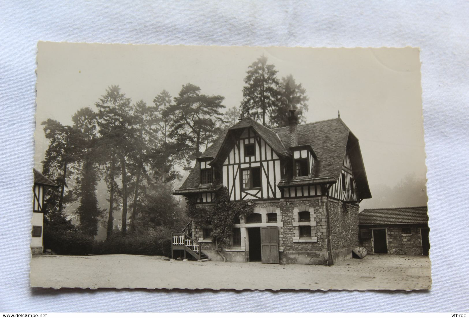 Cpsm, Bouffémont, chalet Normand du Haras, Val d'Oise 95