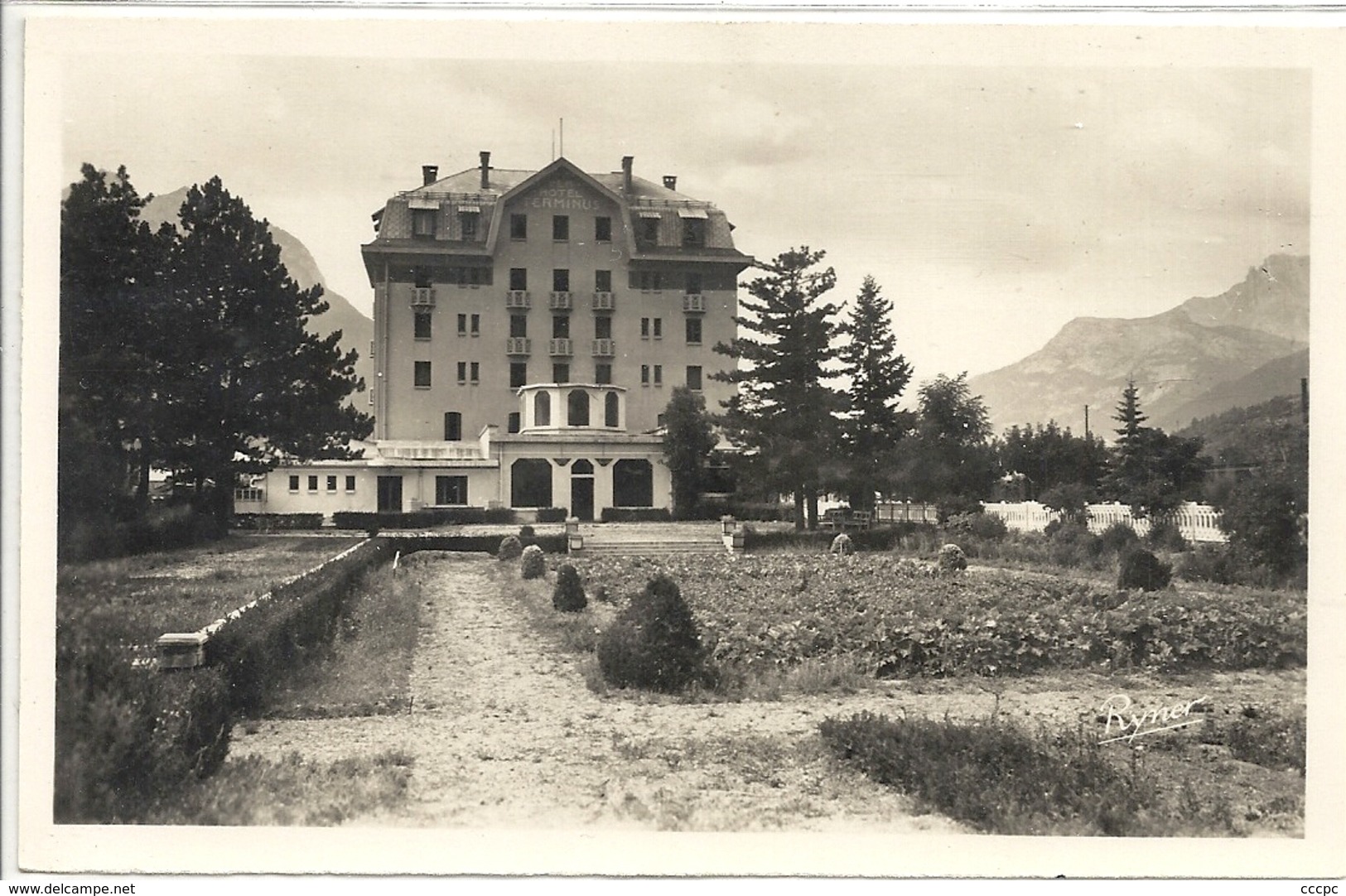 CPSM Briançon Hôtel Terminus