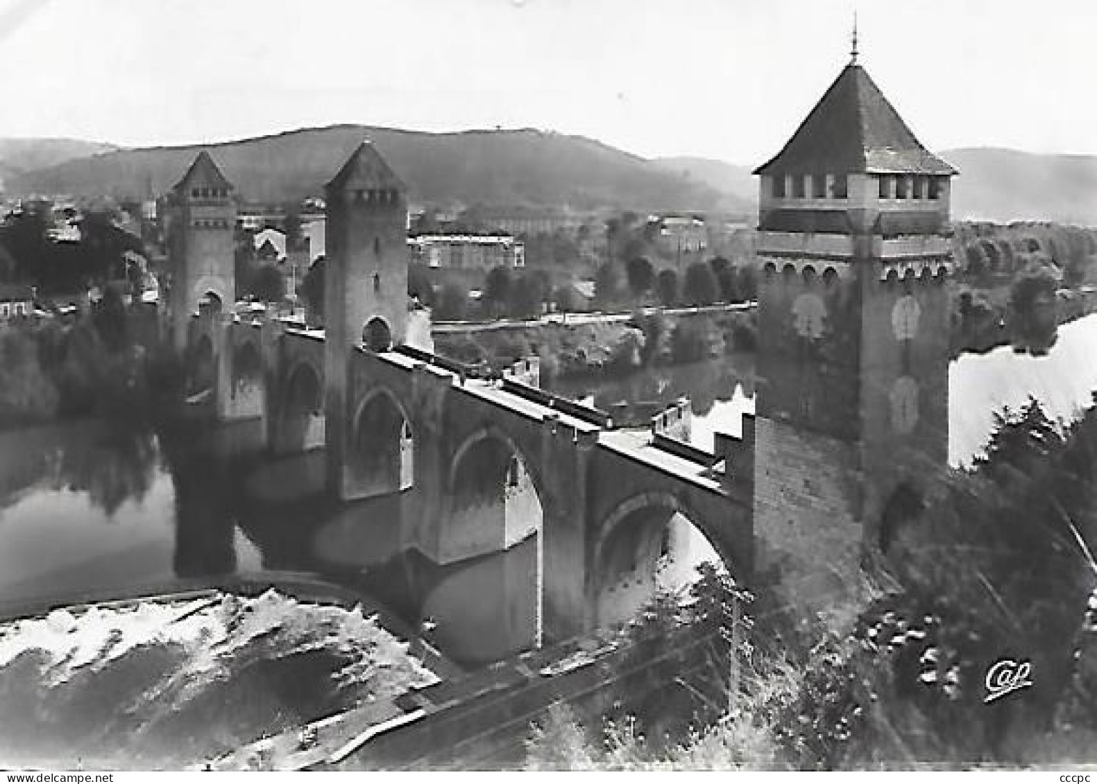 CPSM Cahors Le Pont Valentré