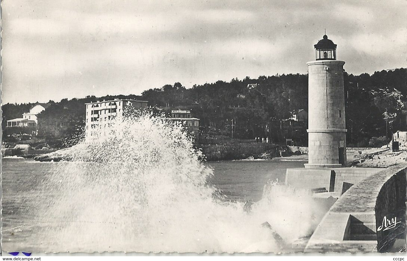 CPSM Cassis Effet de vague