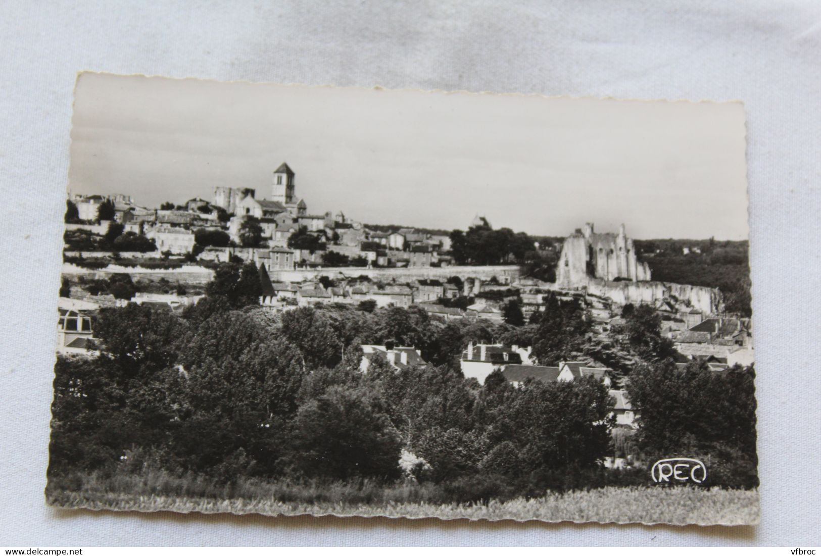 Cpsm, Chauvigny, vue générale de la ville haute, Vienne 86