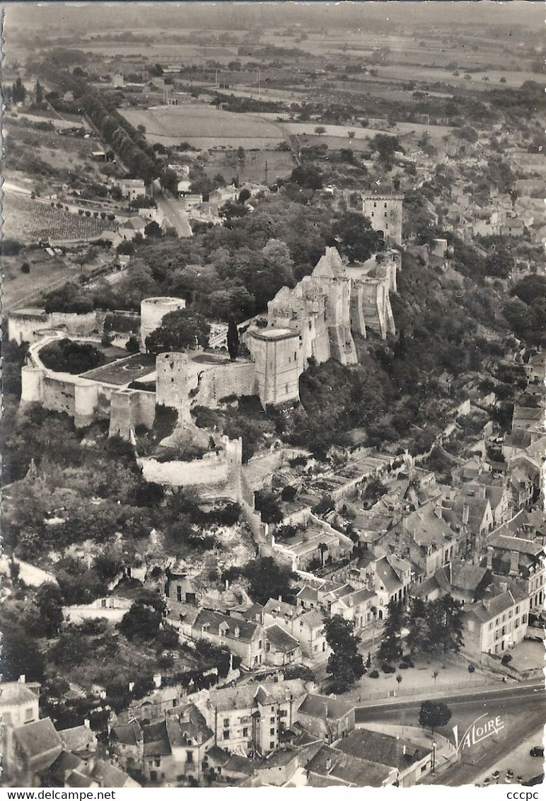 CPSM Chinon vue aérienne Le Château dominant le Vieux Chinon