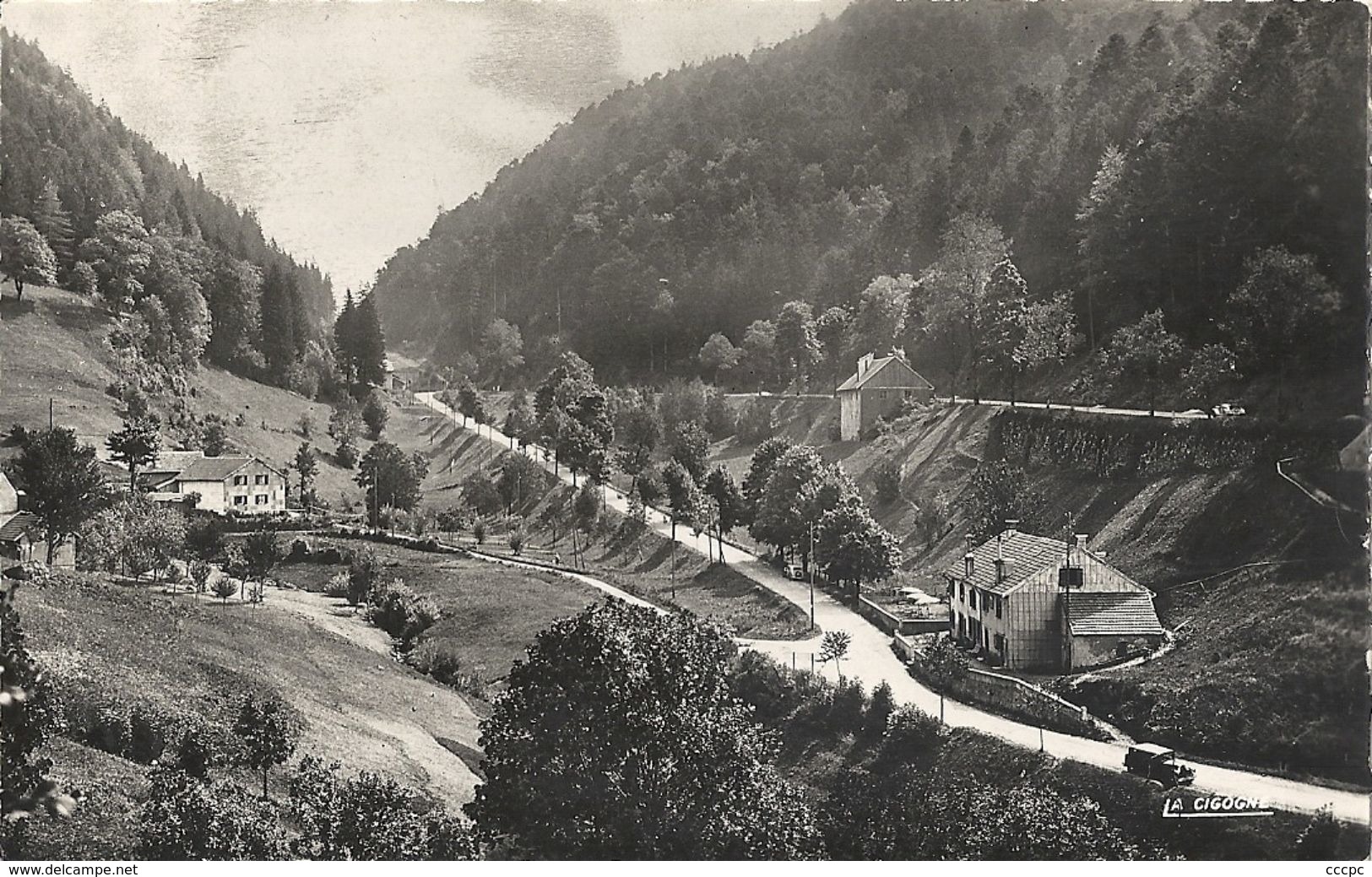 CPSM Environs de Bussang Hôtel Turenne et le Col de Bussang