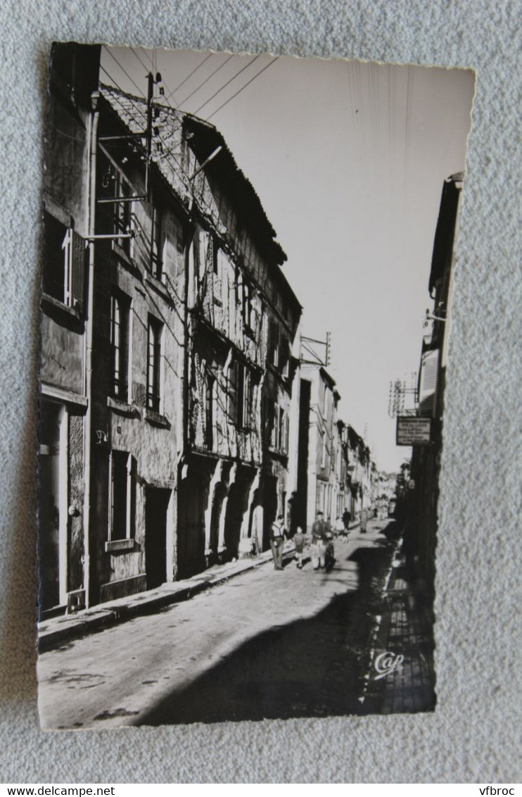 Cpsm, Fontenay le Comte, rue des Loges, vieilles maisons, Vendée 85