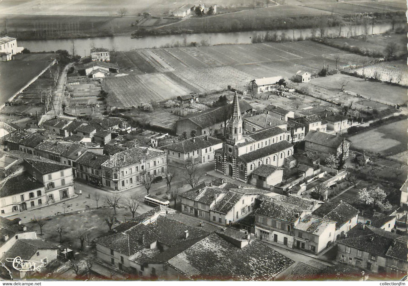 / CPSM FRANCE 82 "Labastide Saint Pierre, le centre du bourg"