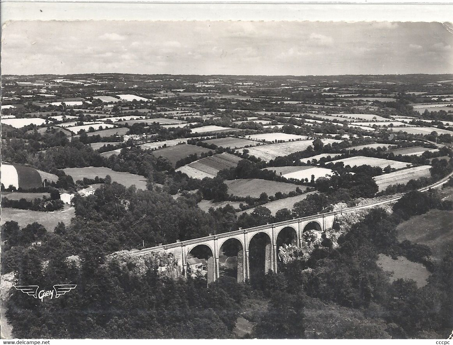 CPSM La Chataigneraie Viaduc de Coquilleau vue générale aérienne