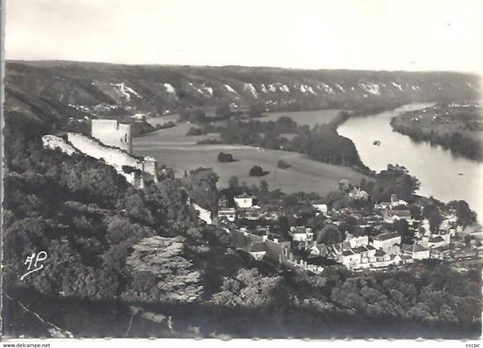 CPSM La Roche-Guyon vue générale vers Haute-Isle