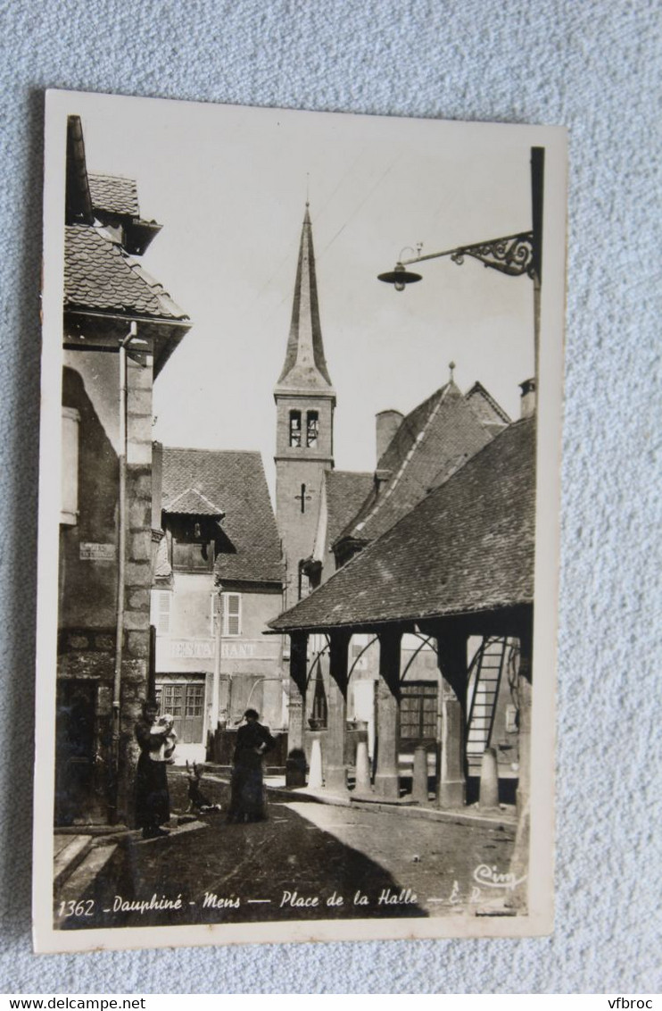 Cpsm, Mens, place de la Halle, Isère 38