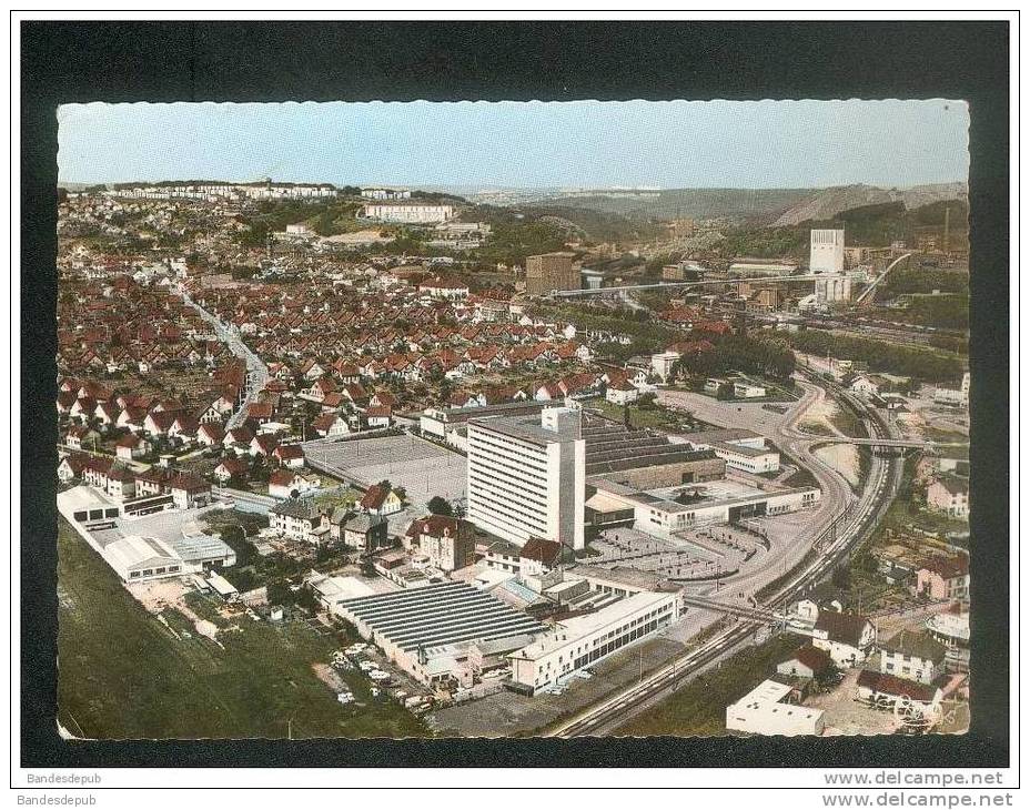 CPSM - Merlebach Freyming (57) - Vue aérienne - Nouvelle Direction H.B.L. ( Houillères du Bassin Lorrain cités COMBIER )