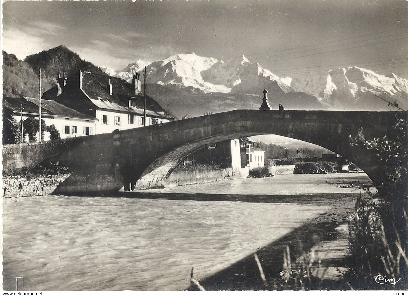 CPSM Sallanches Le Pont de Saint-Martin et le Mont-Blanc