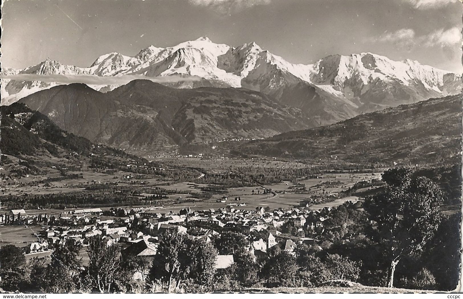 CPSM Sallanches vue générale et le Mont-Blanc